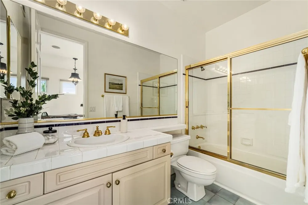 6461 Morningside Drive Huntington Beach, CA 92648