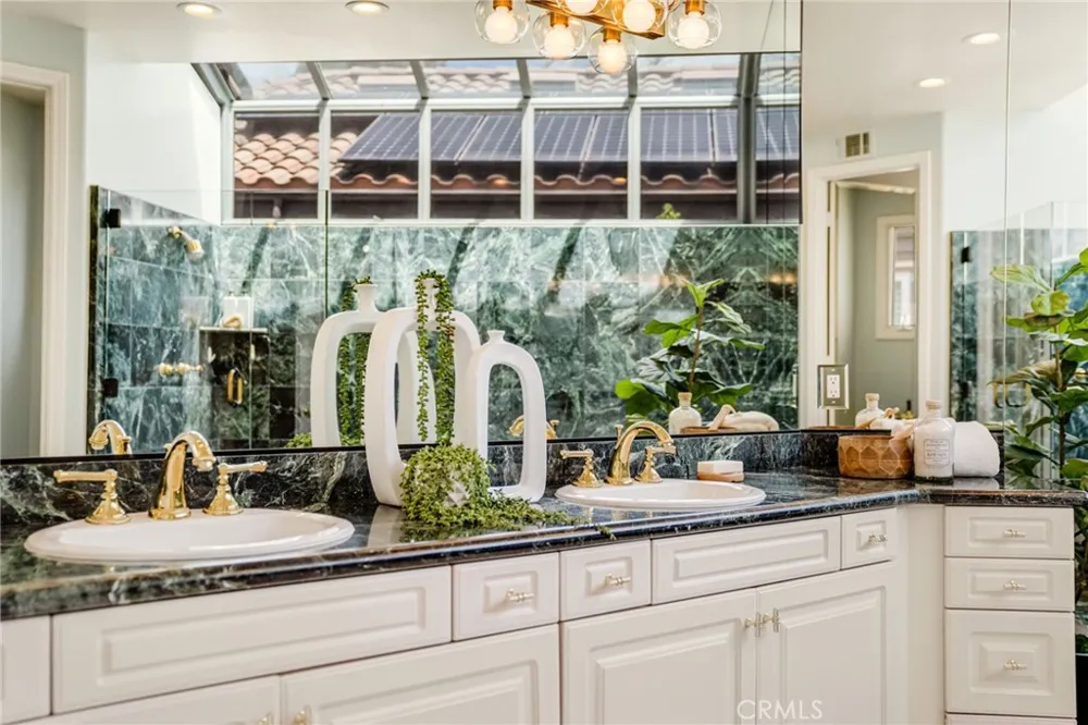 6461 Morningside Drive Huntington Beach, CA 92648