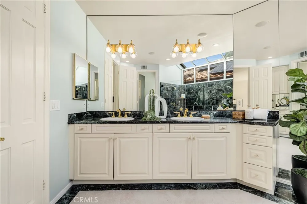 6461 Morningside Drive Huntington Beach, CA 92648