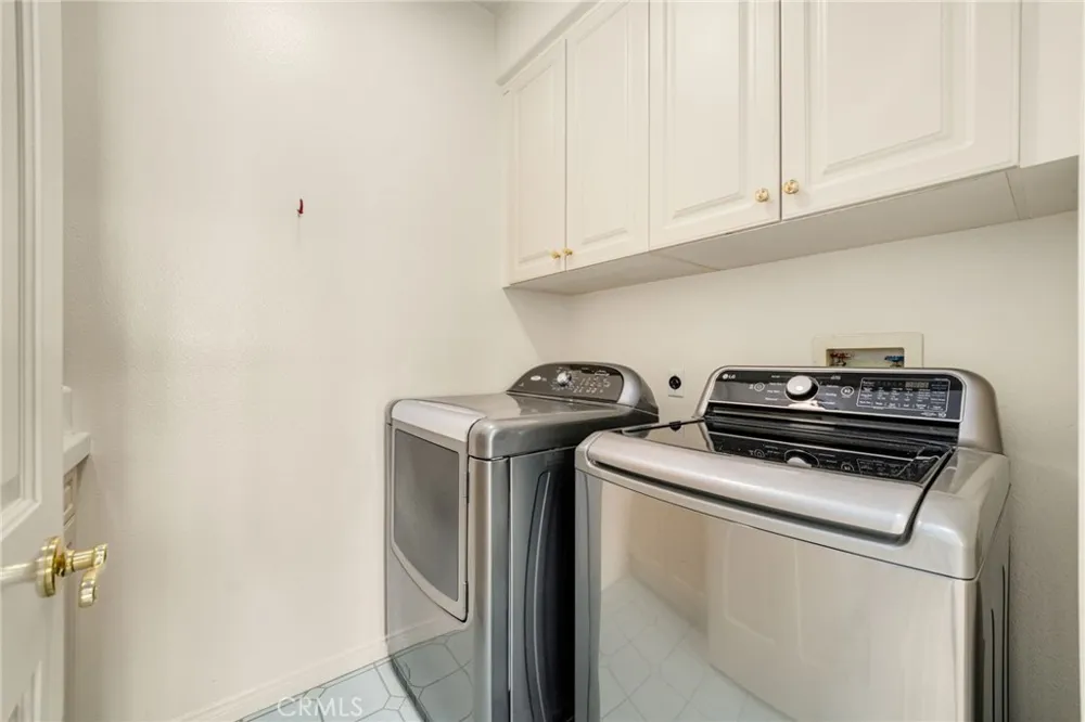 6461 Morningside Drive Huntington Beach, CA 92648