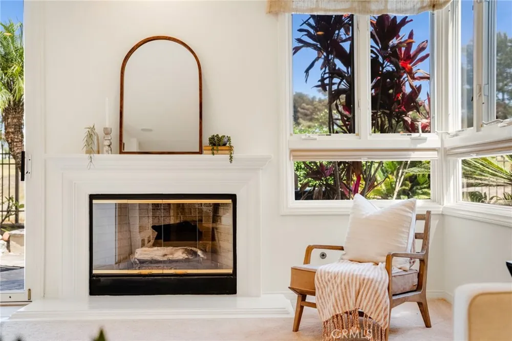 6461 Morningside Drive Huntington Beach, CA 92648