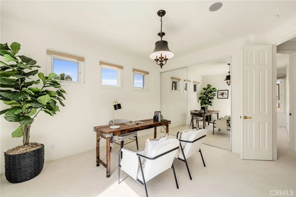 6461 Morningside Drive Huntington Beach, CA 92648