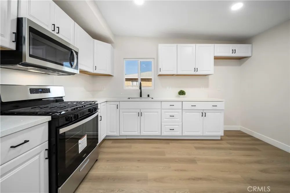 2018 W Avenue K4 Lancaster, CA 93536