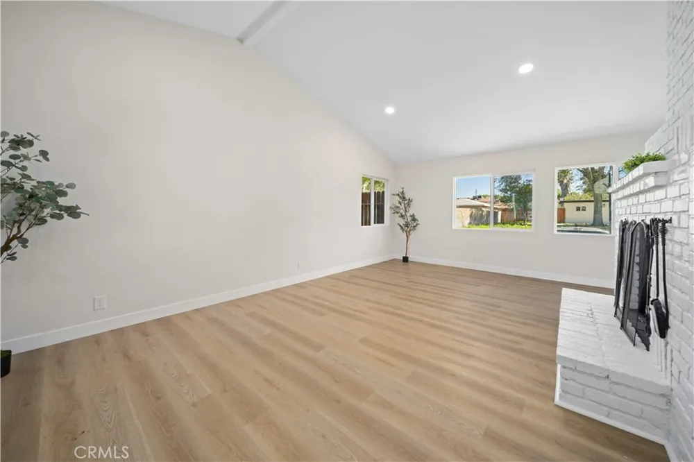 2018 W Avenue K4 Lancaster, CA 93536