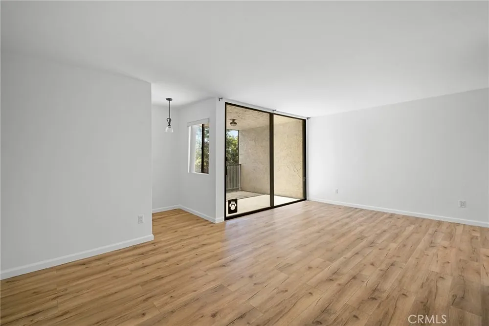125 Allen Avenue #203 Pasadena, CA 91106