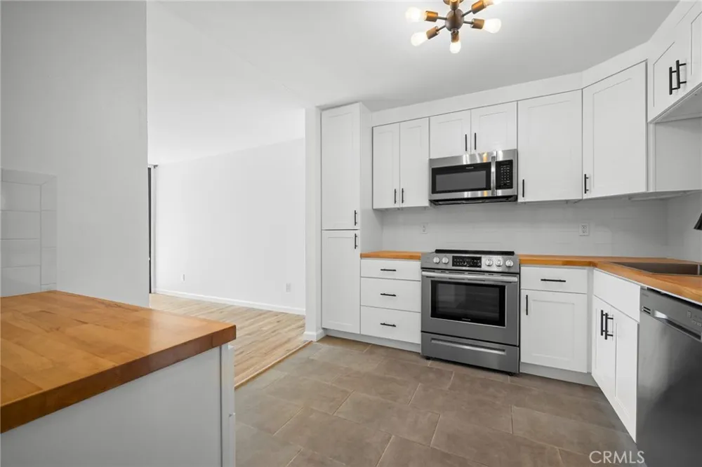 125 Allen Avenue #203 Pasadena, CA 91106