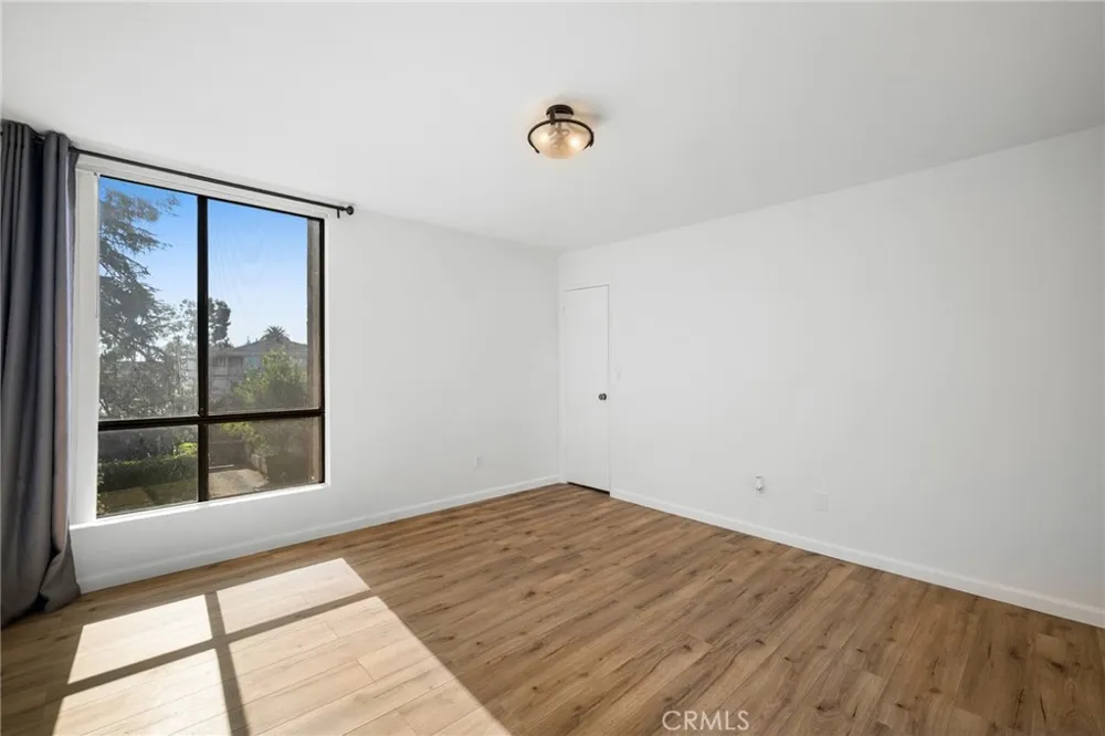 125 Allen Avenue #203 Pasadena, CA 91106