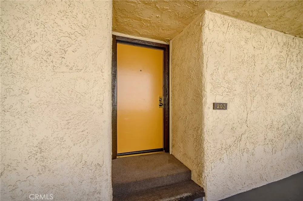 125 Allen Avenue #203 Pasadena, CA 91106