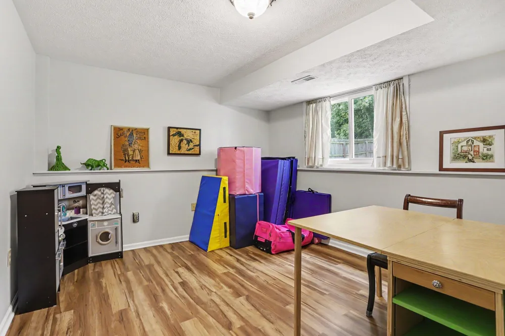 1016 Barton Street Otsego, MI 49078