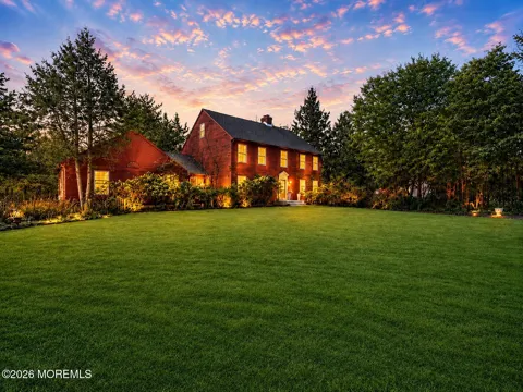 204 Edgemere Drive