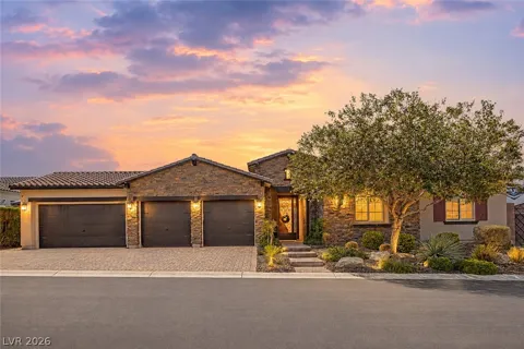 8351 Agave Bloom Street