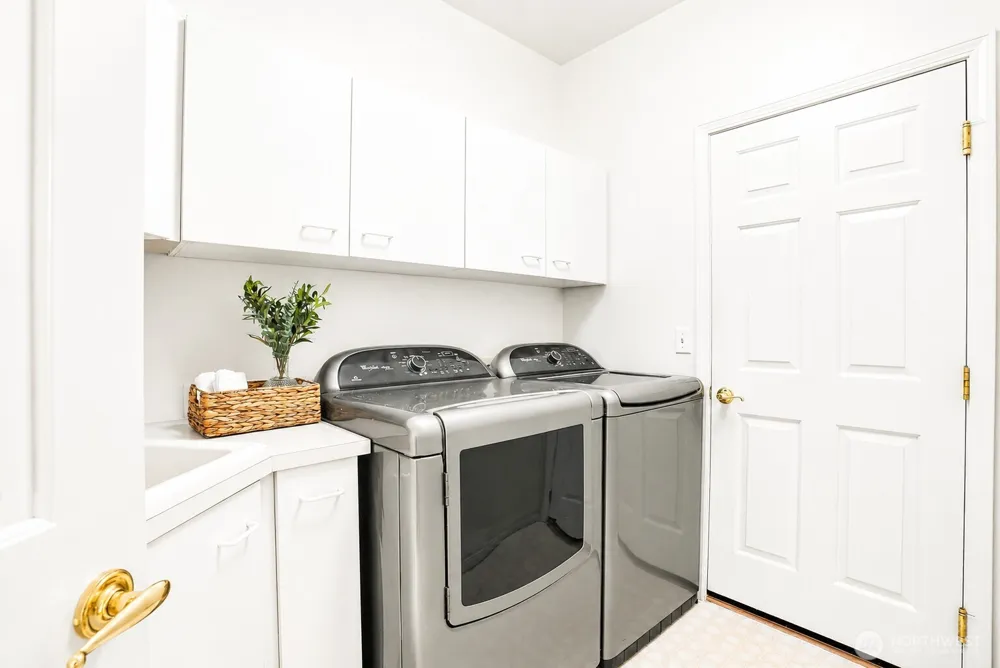 8816 71ST Street Ct SW Lakewood, WA 98498
