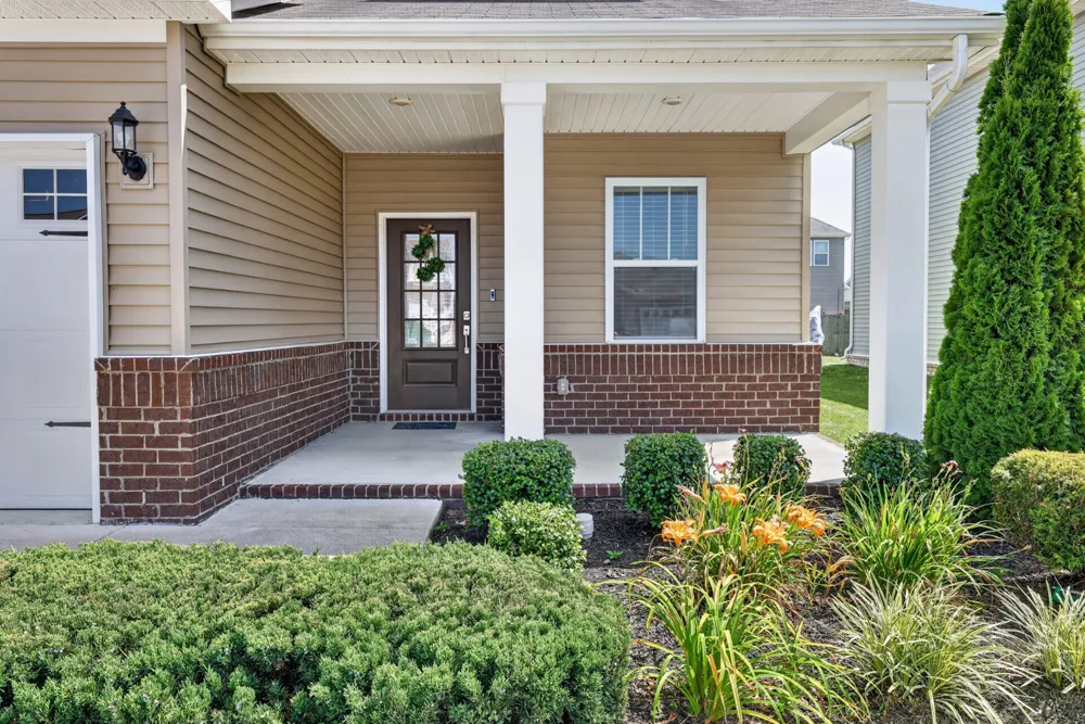 221 Casper Dr Spring Hill, TN 37174