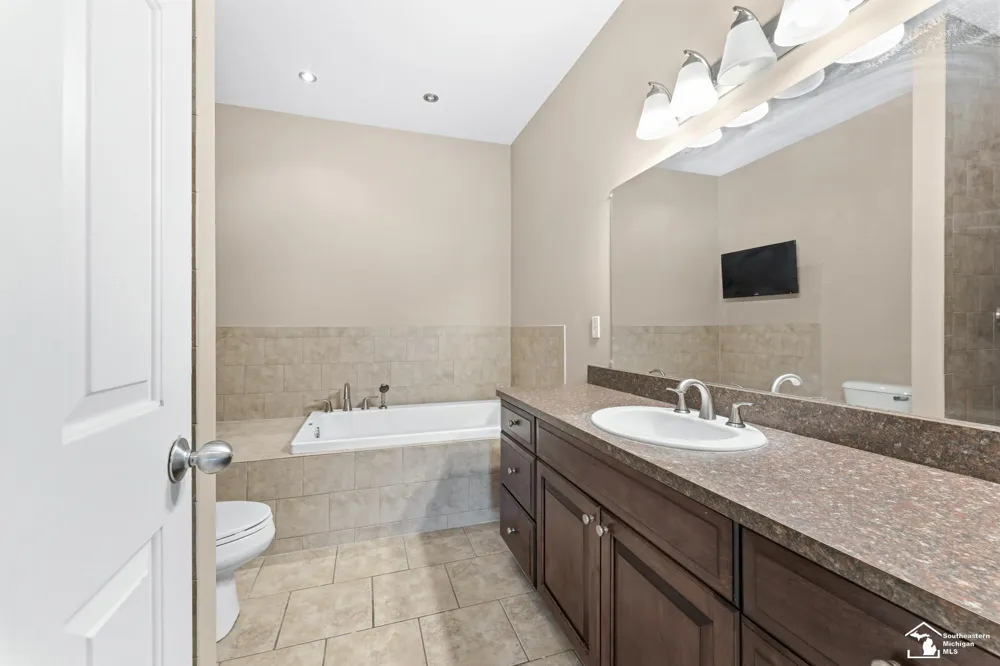 12675 Second Avenue Southgate City, MI 48195