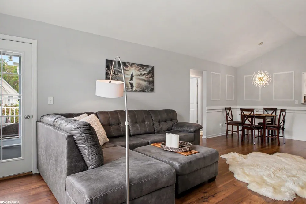 56300 Troon N Shelby Charter Township, MI 48316