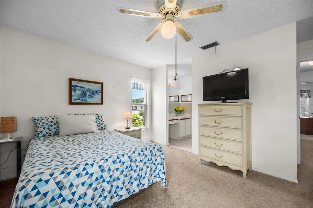 658 FOXWOOD BOULEVARD #88 Englewood, FL 34223
