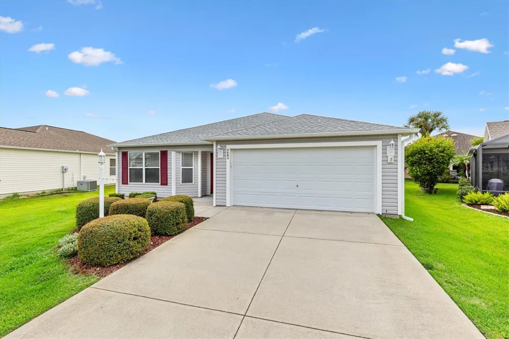 3203 ISLAWILD WAY The Villages, FL 32163