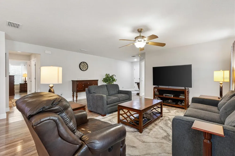 3203 ISLAWILD WAY The Villages, FL 32163