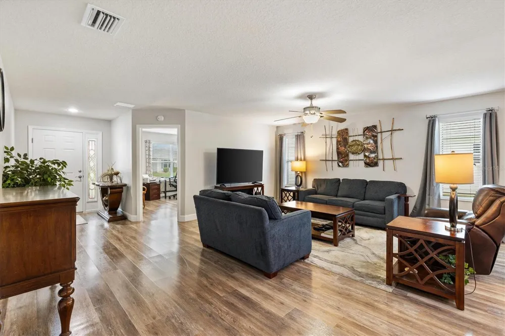 3203 ISLAWILD WAY The Villages, FL 32163