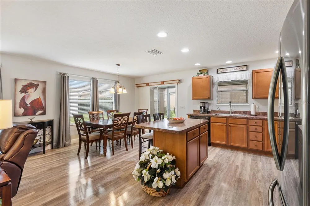 3203 ISLAWILD WAY The Villages, FL 32163