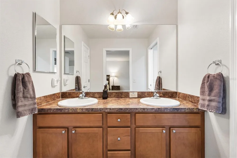 3203 ISLAWILD WAY The Villages, FL 32163