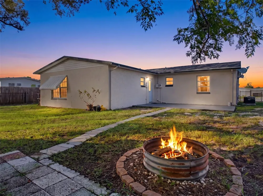439 BRIARWOOD LANE Spring Hill, FL 34606