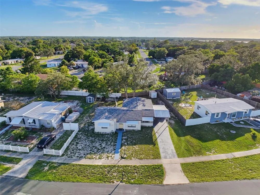 439 BRIARWOOD LANE Spring Hill, FL 34606