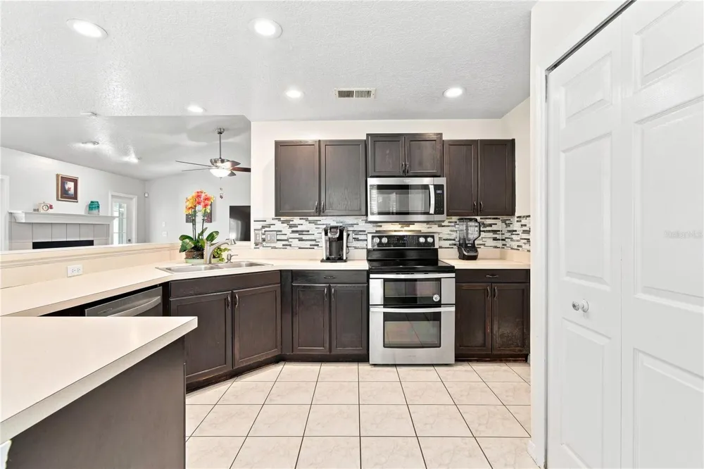 1009 SPRING LOOP WAY Winter Garden, FL 34787
