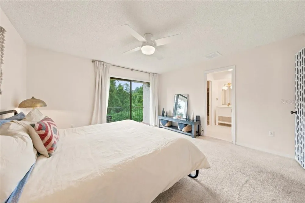 5444 SADDLEBROOK #2 Zephyrhills, FL 33543