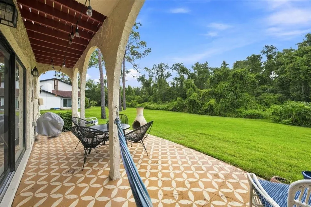 5444 SADDLEBROOK #2 Zephyrhills, FL 33543