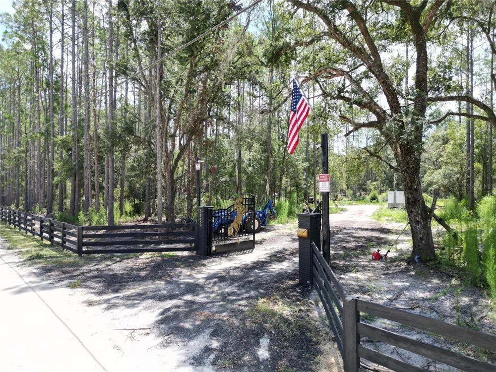 8186 SW 155 STREET Dunnellon, FL 34432