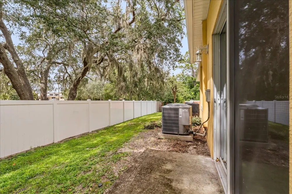 2018 ROYAL VISTA COURT Orlando, FL 32817