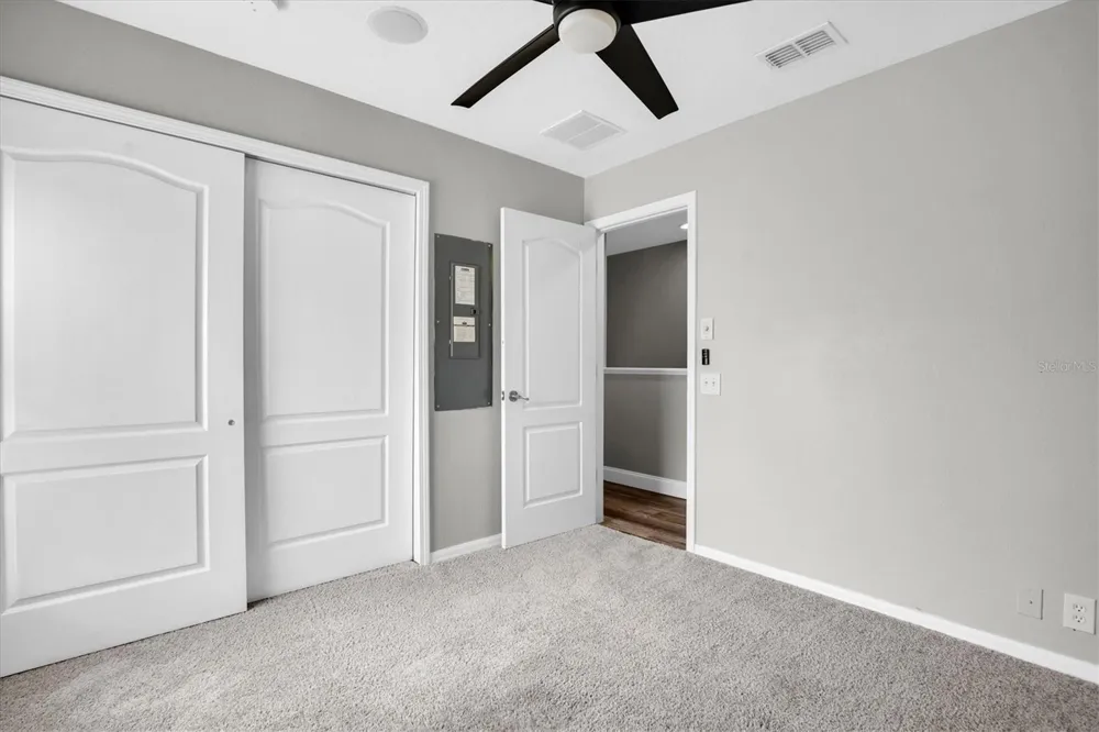 2570 SEA WIND WAY Clearwater, FL 33763