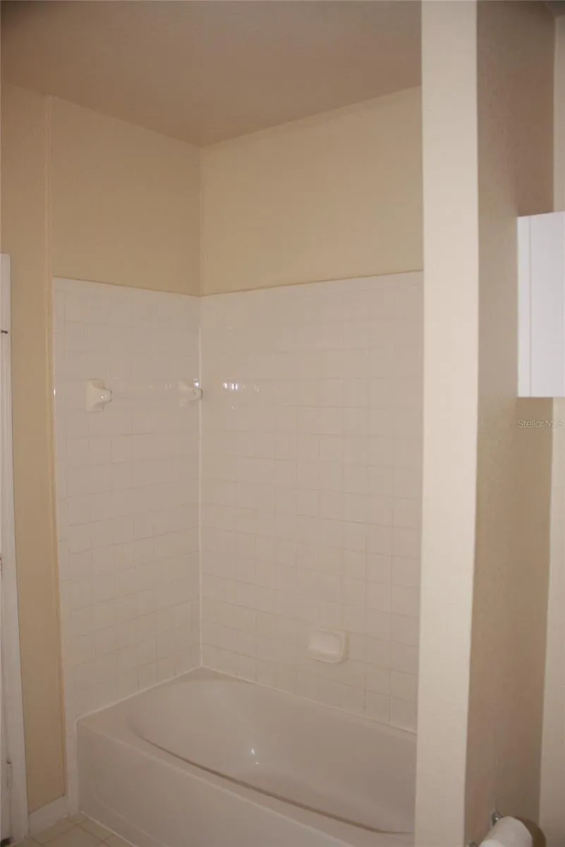 3561 CONROY ROAD #234 Orlando, FL 32839