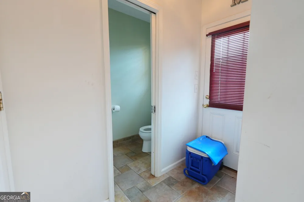 1041 Forest Hills DR SE Conyers, GA 30094