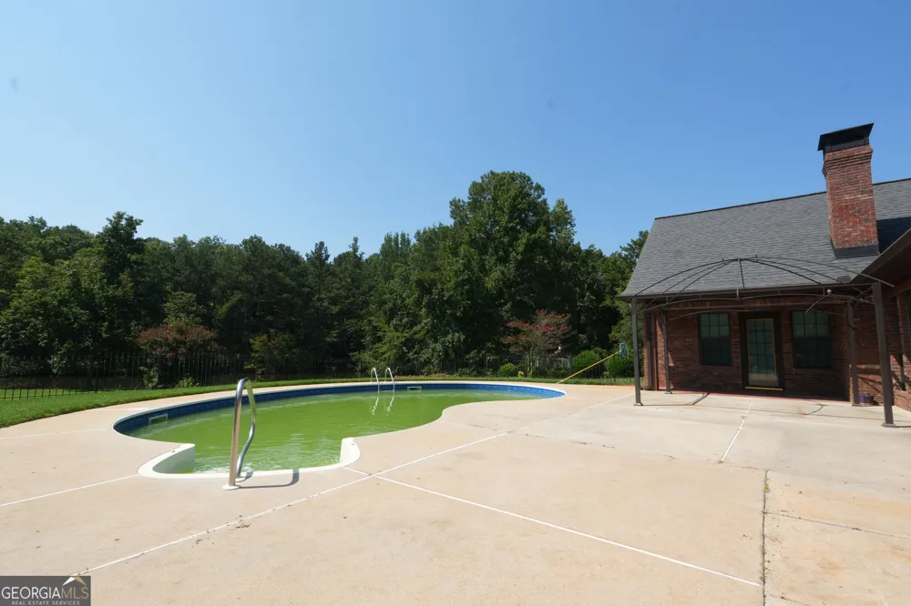 1041 Forest Hills DR SE Conyers, GA 30094