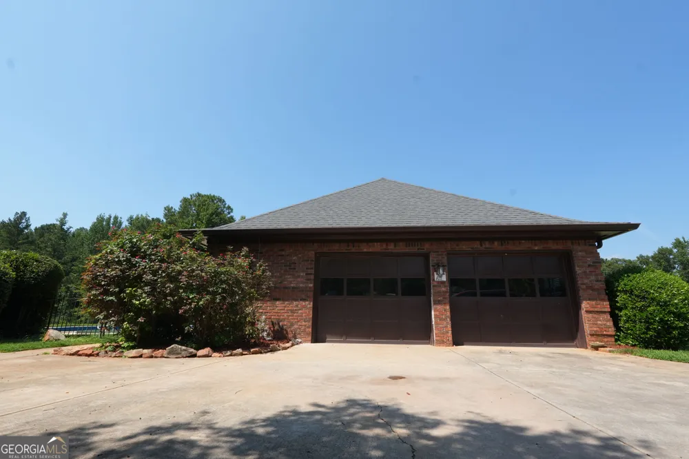 1041 Forest Hills DR SE Conyers, GA 30094