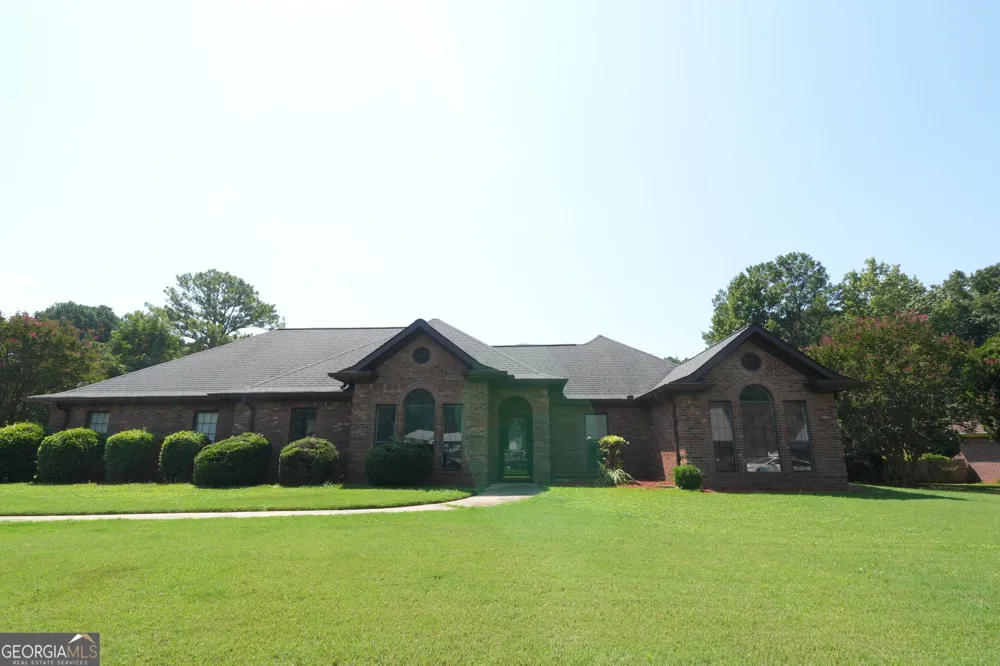 1041 Forest Hills DR SE Conyers, GA 30094