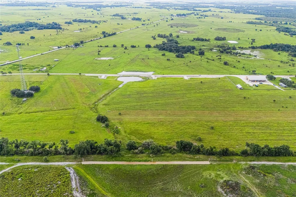 37006 KVILLE ROAD Myakka City, FL 34251