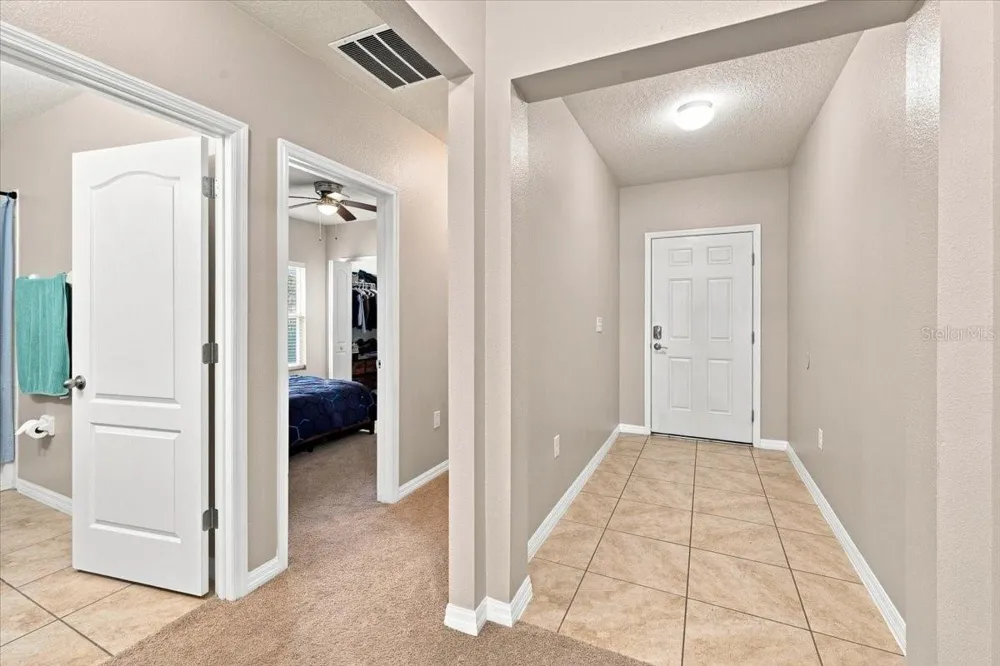 609 LUCERNE BOULEVARD Winter Haven, FL 33881