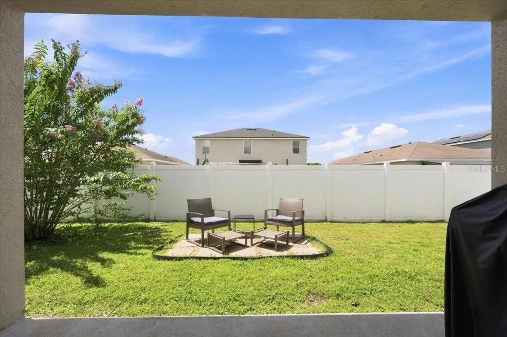 609 LUCERNE BOULEVARD Winter Haven, FL 33881