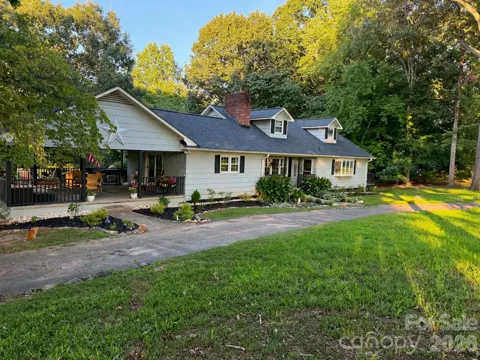 1725 Fred Hinshaw Road