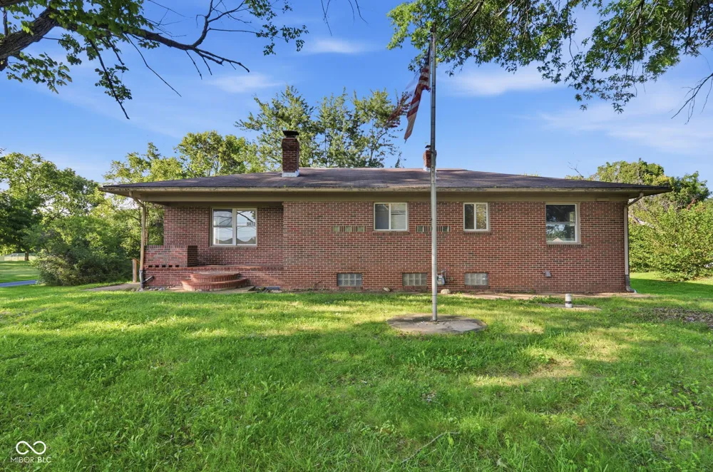5412 E Edgewood Avenue Indianapolis, IN 46237