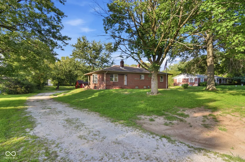 5412 E Edgewood Avenue Indianapolis, IN 46237