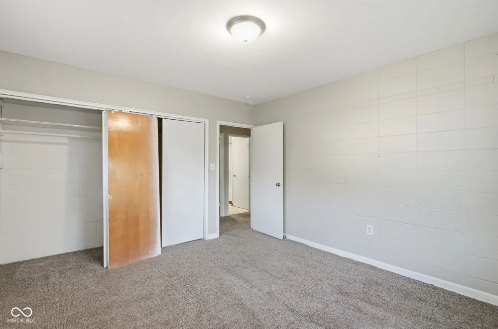 5412 E Edgewood Avenue Indianapolis, IN 46237