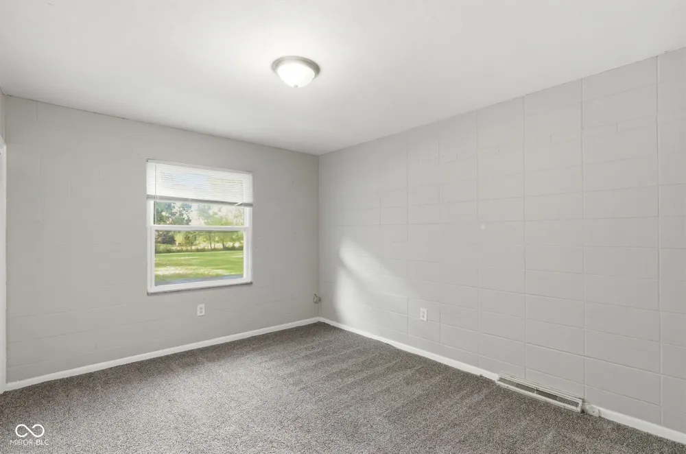 5412 E Edgewood Avenue Indianapolis, IN 46237