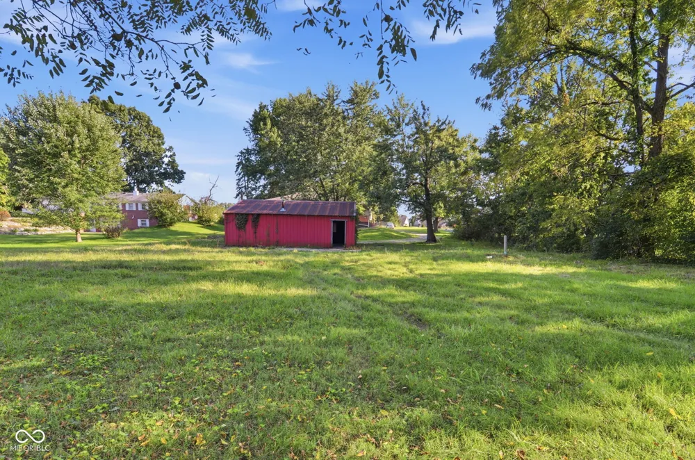 5412 E Edgewood Avenue Indianapolis, IN 46237
