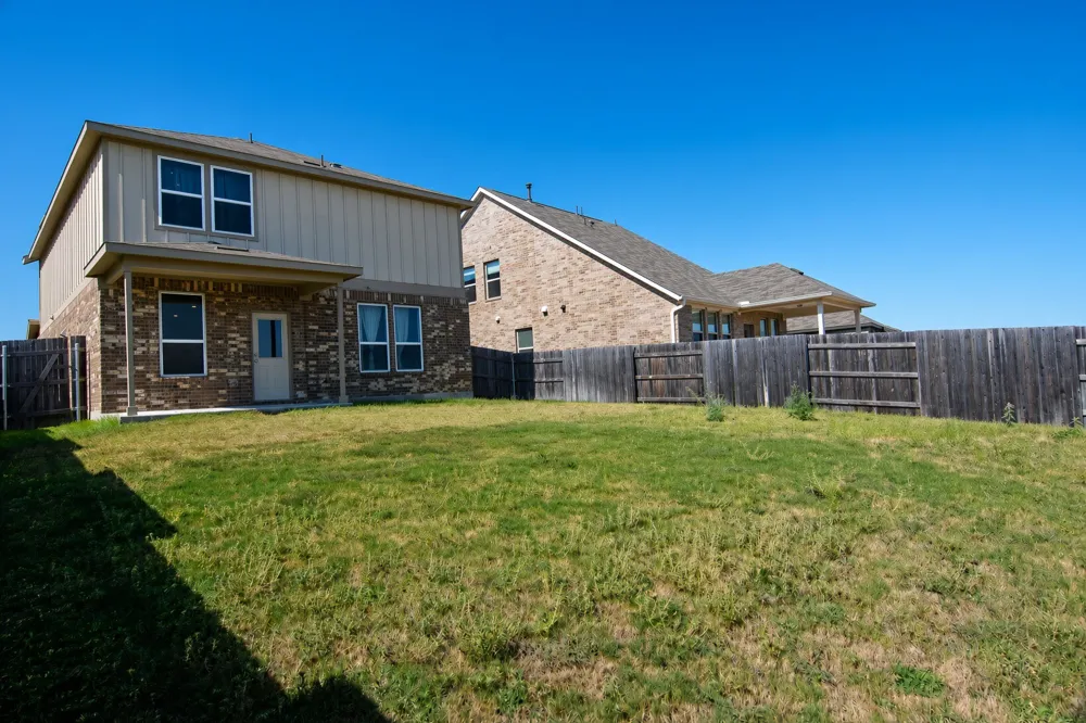 224 Small Seed Drive Buda, TX 78610