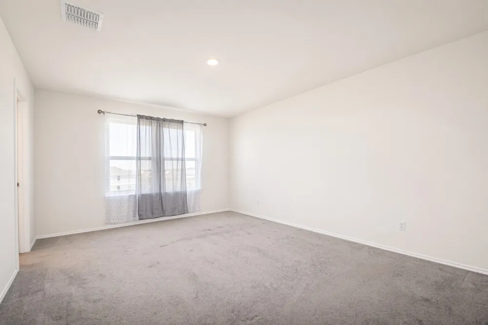 224 Small Seed Drive Buda, TX 78610
