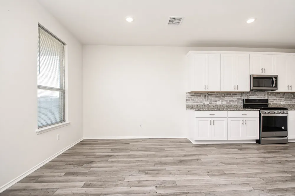 224 Small Seed Drive Buda, TX 78610